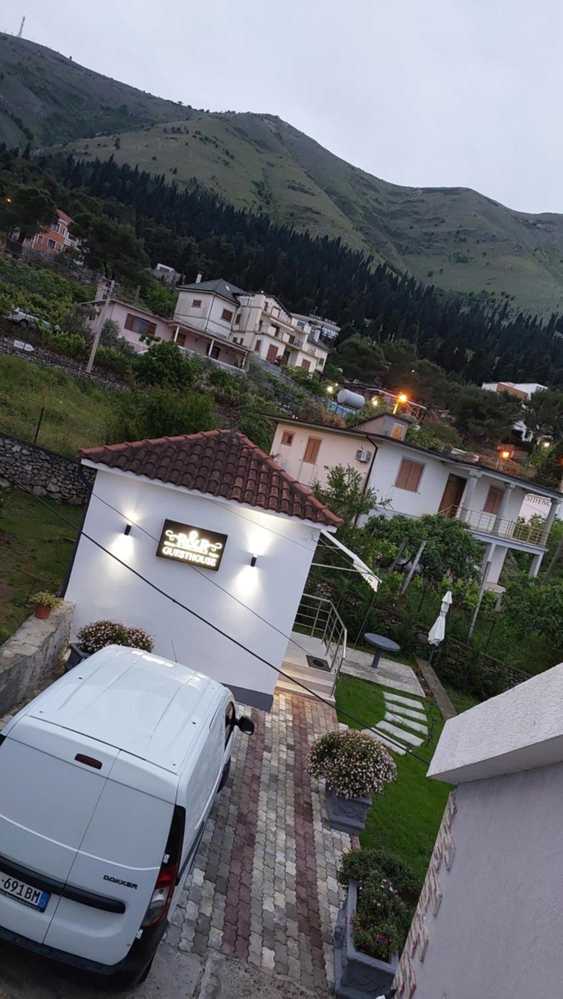 R&R Gesthouse Široka Exterior foto
