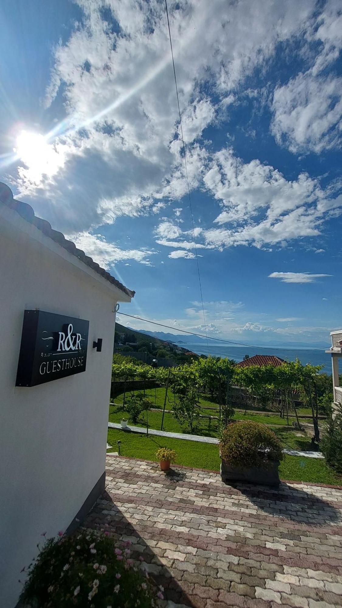 R&R Gesthouse Široka Exterior foto