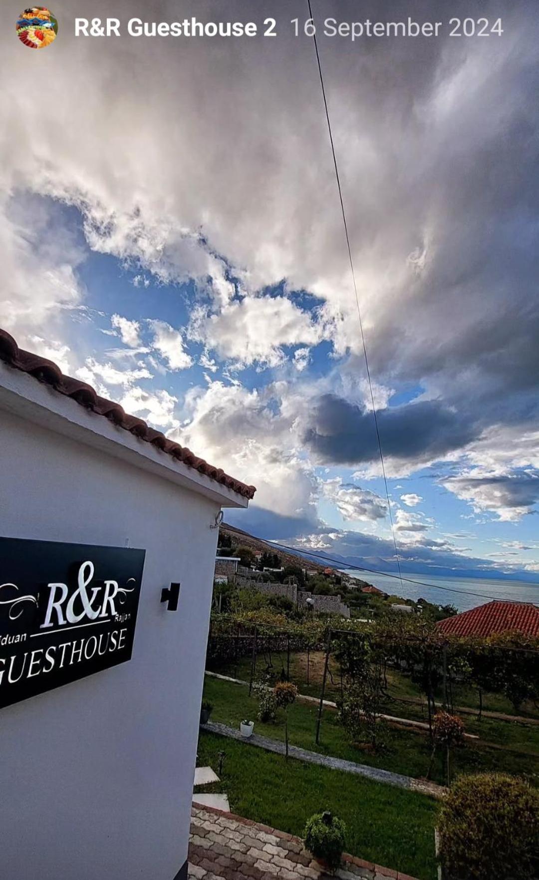 R&R Gesthouse Široka Exterior foto